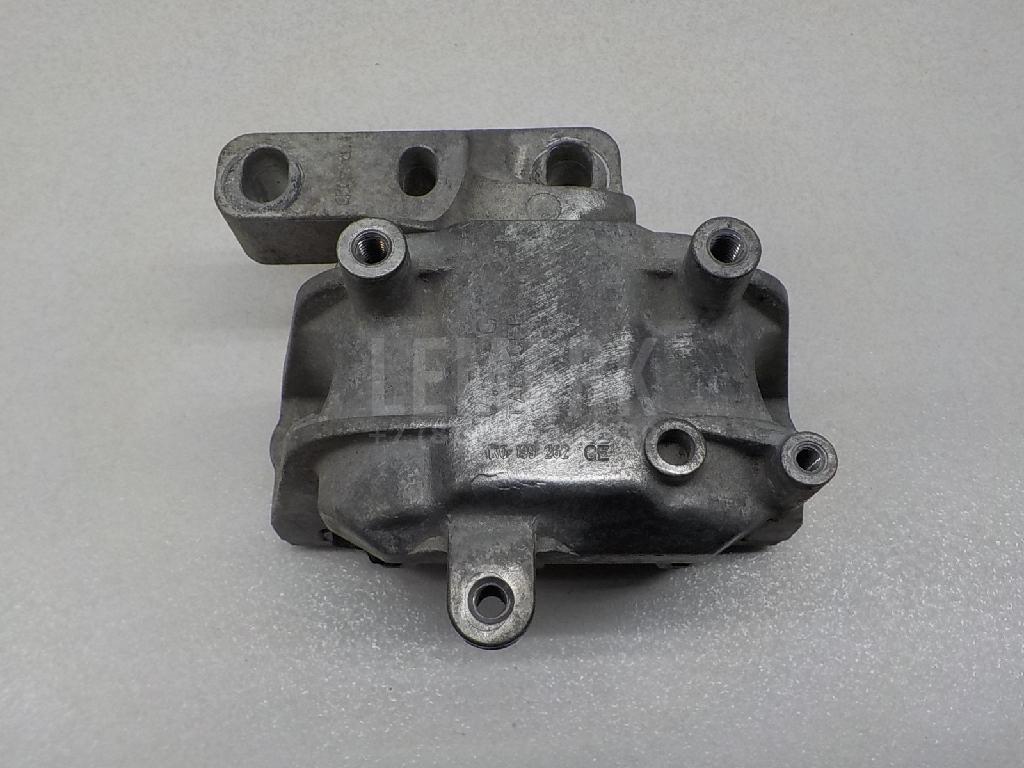 Опора двигателя правая 1K0199262CE VAG
