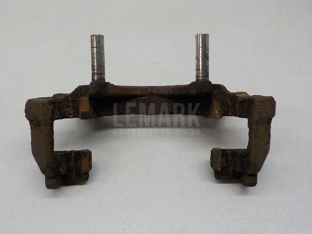 Скоба суппорта переднего 3C0615125A VAG