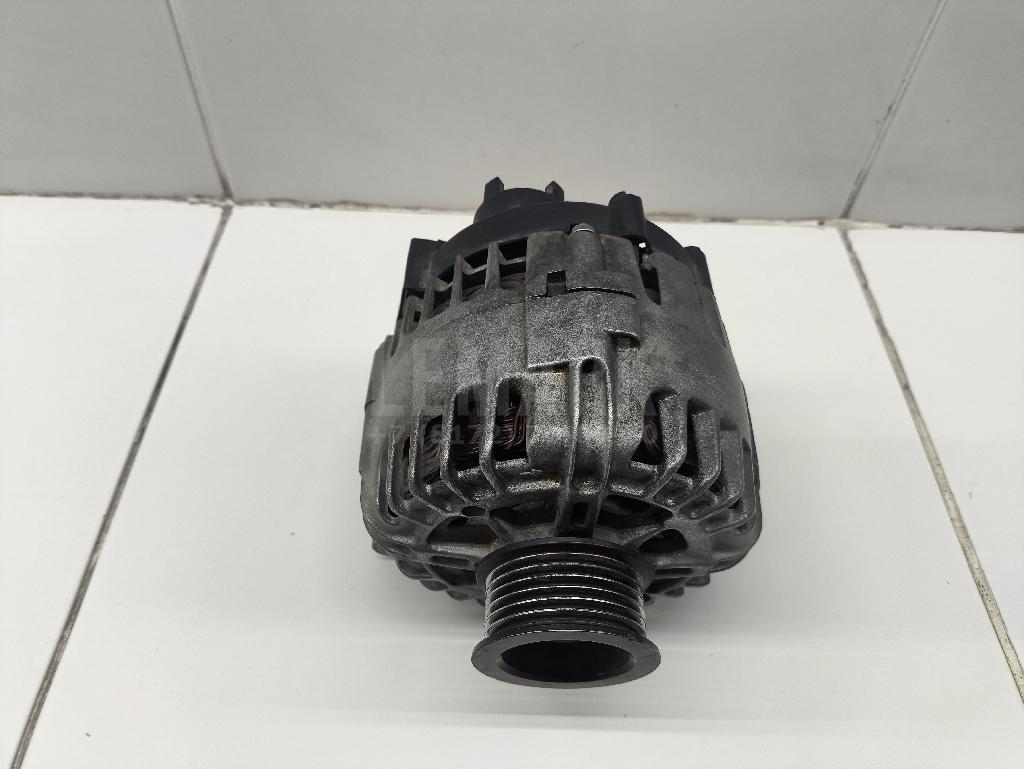 Генератор 13588304 GM