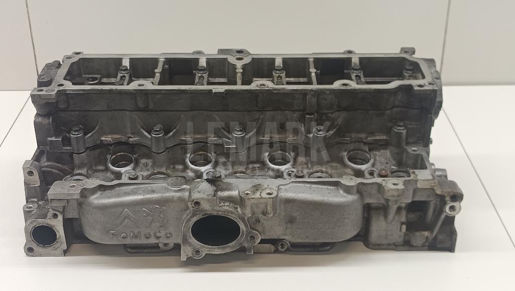 Головка блока 1685778 Ford