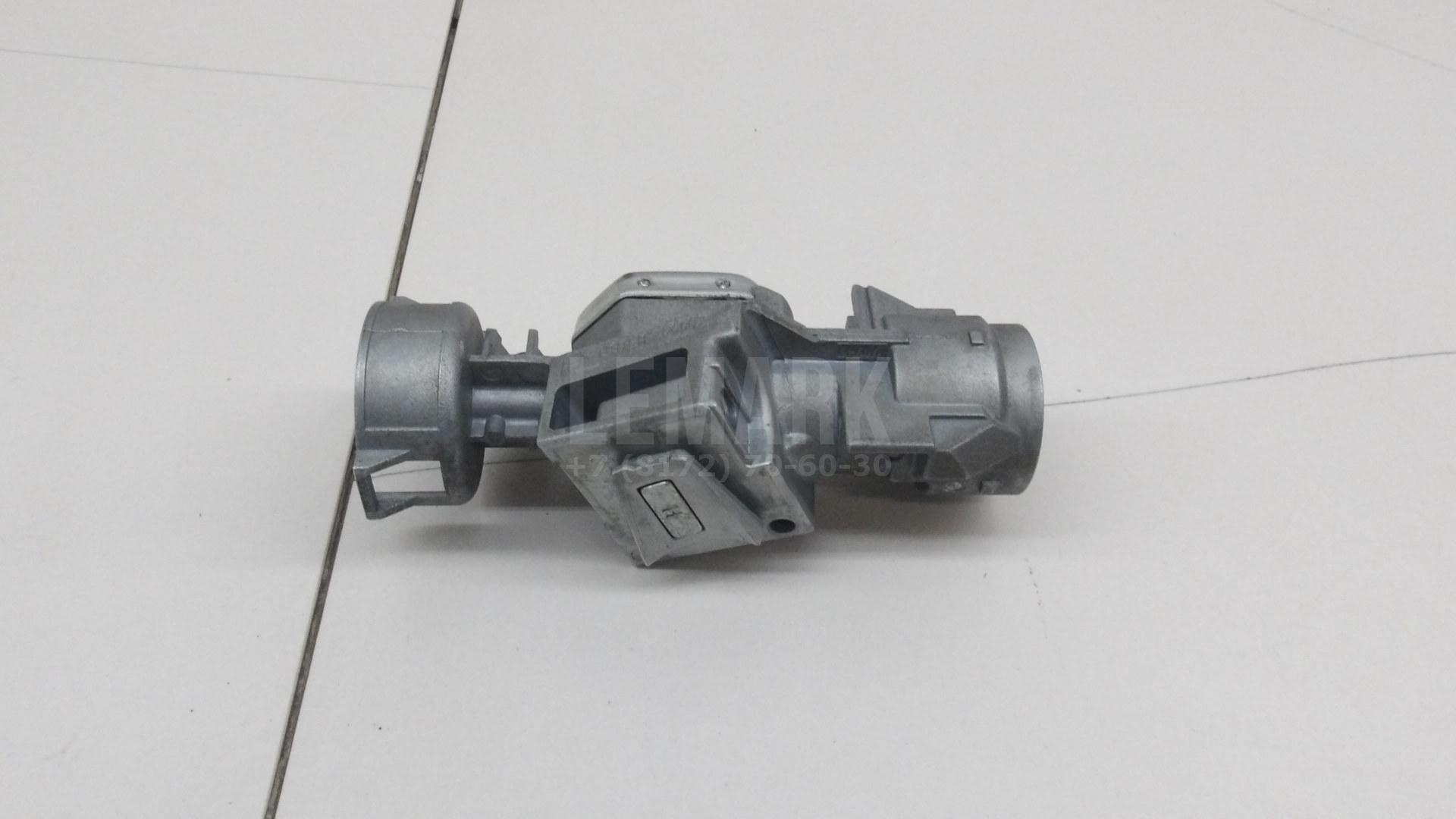 Замок зажигания 1681167 Ford