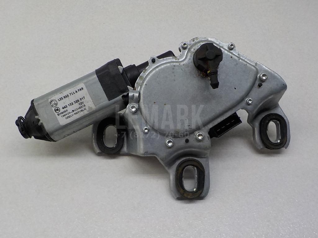 Моторчик стеклоочистителя задний 1Z5955711A VAG