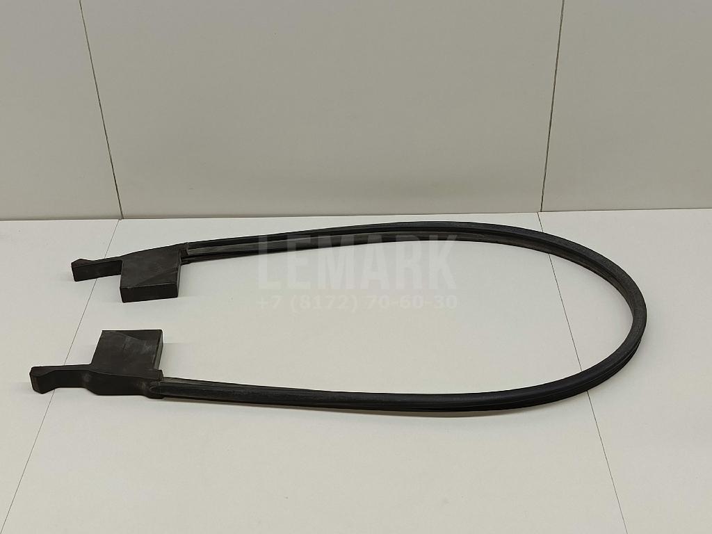 Уплотнитель капота 86430D3000 Hyundai-Kia
