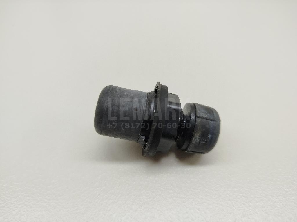 Отбойник крышки багажника 8X0827499 VAG