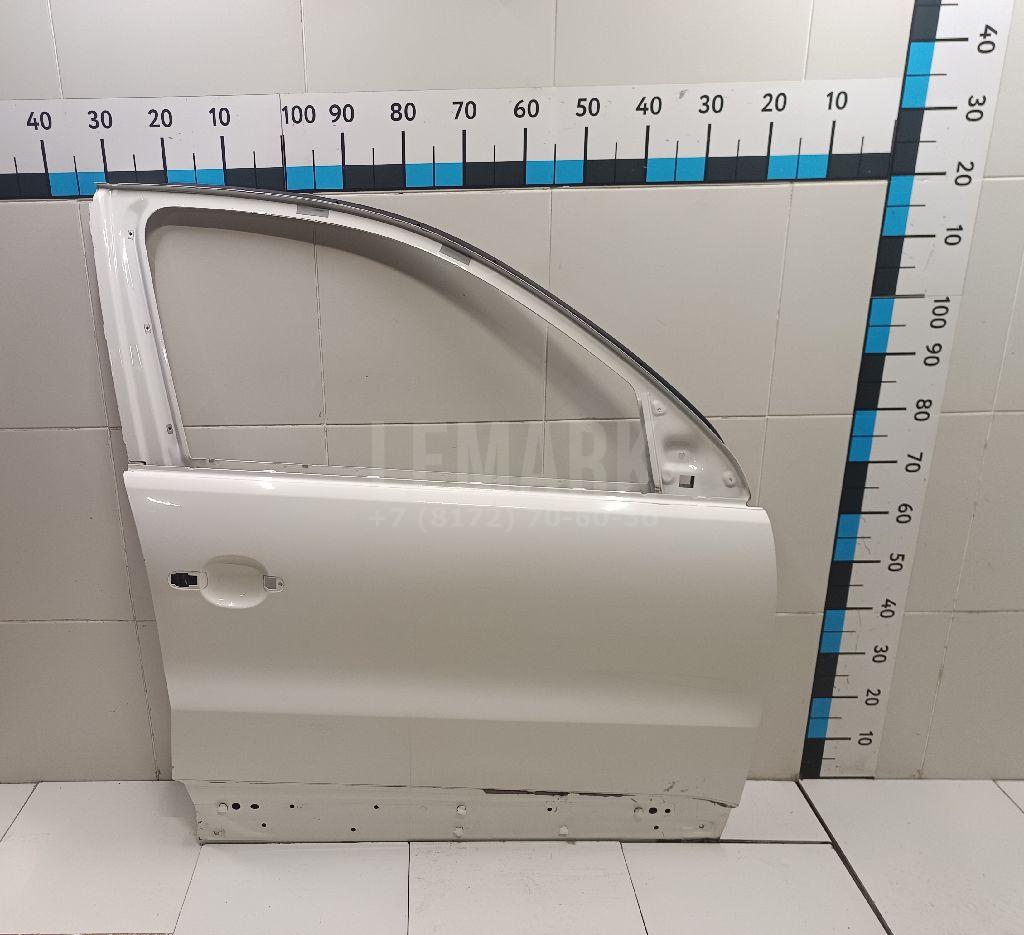 Дверь передняя правая 5N0831056B VAG