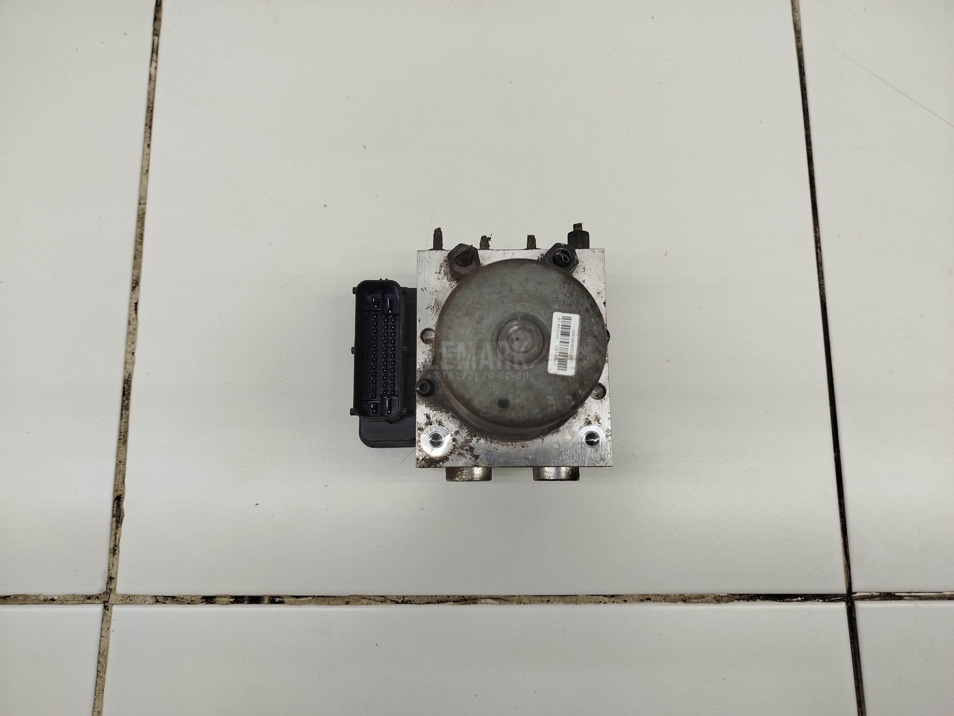 Блок ABS (насос) 589202W710 Hyundai-Kia