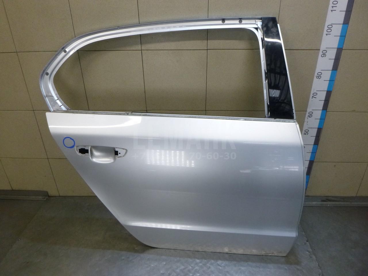 Дверь задняя правая 3T5833056 VAG