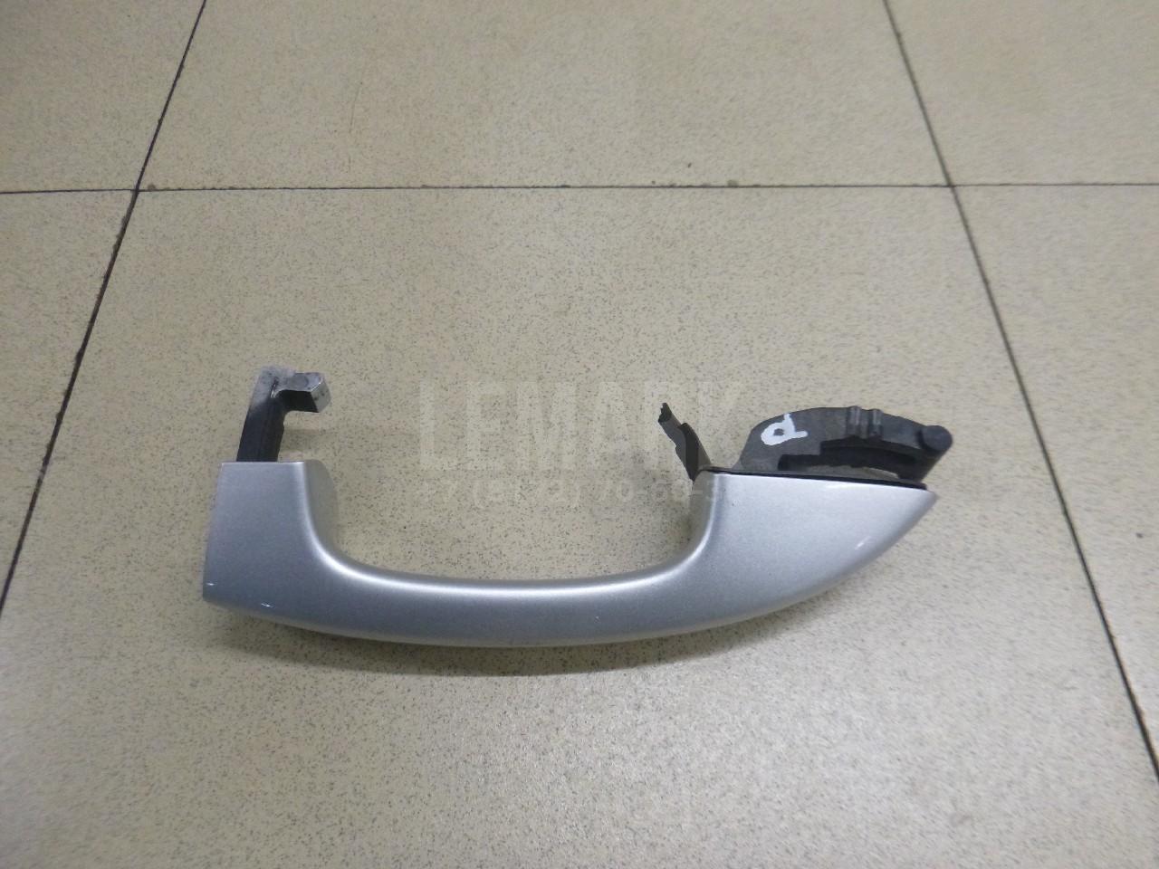 Ручка двери наружная правая 1K8837206FGRU VAG
