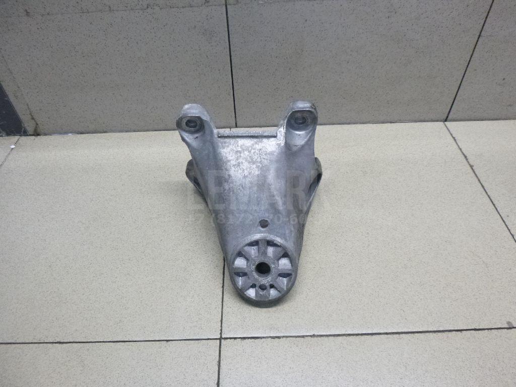 Кронштейн двигателя левый 7L8199307K VAG