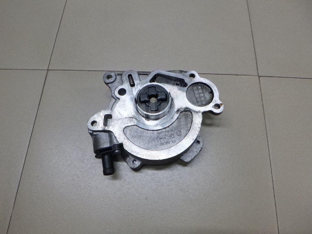 Насос вакуумный 03L145100G VAG
