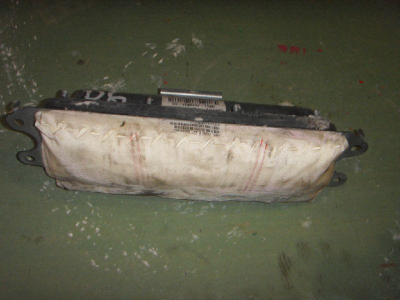 Подушка безопасности пассажирская (в торпедо) 4M51A042B84CD Ford