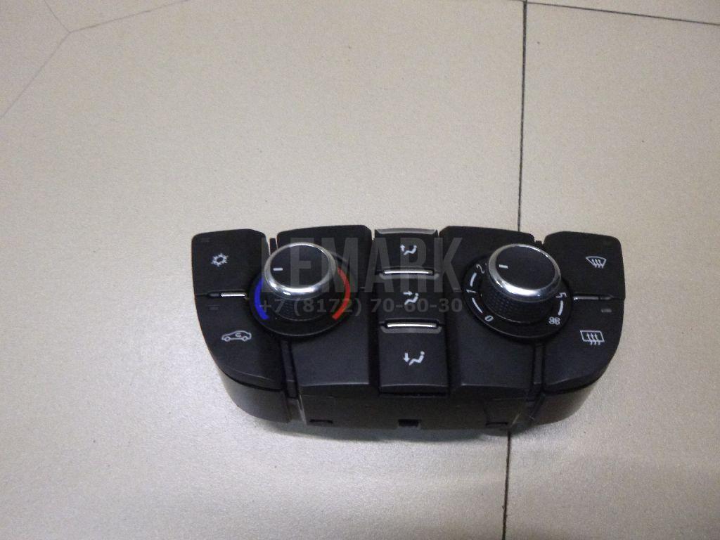 Блок управления отопителем 13435154 GM