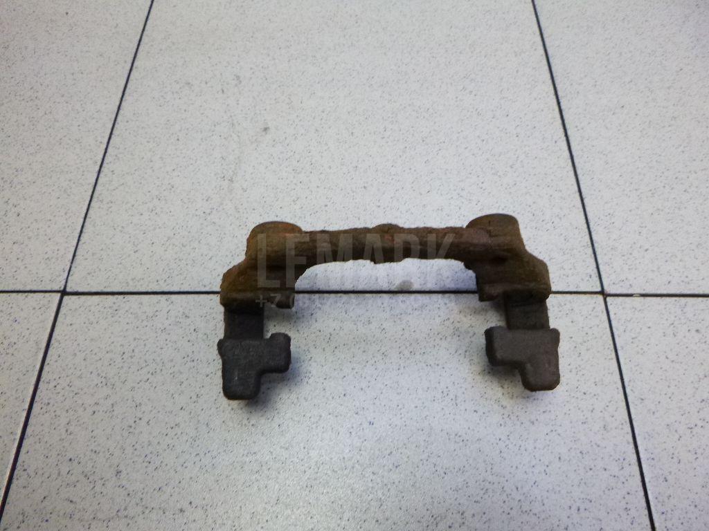 Скоба суппорта заднего 1468866 Ford