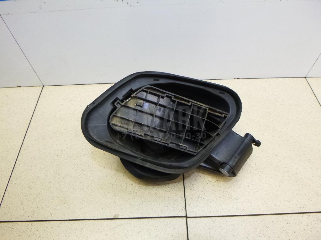 Ниша лючка бензобака 1768207 Ford