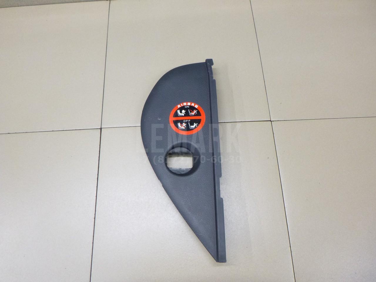 Накладка (кузов внутри) 847672B000WK Hyundai-Kia