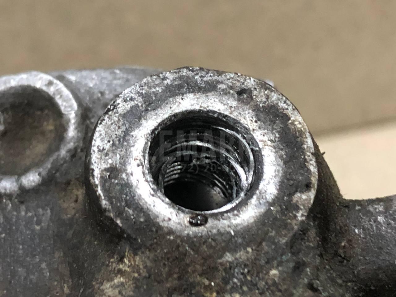 Суппорт тормозной задний правый 4773005071 Toyota