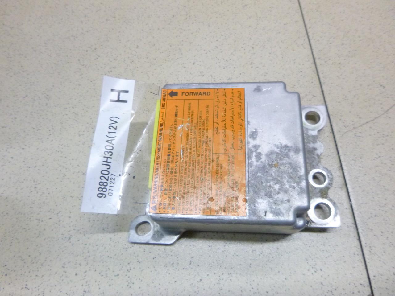 Блок управления AIR BAG K8820JH30A Nissan
