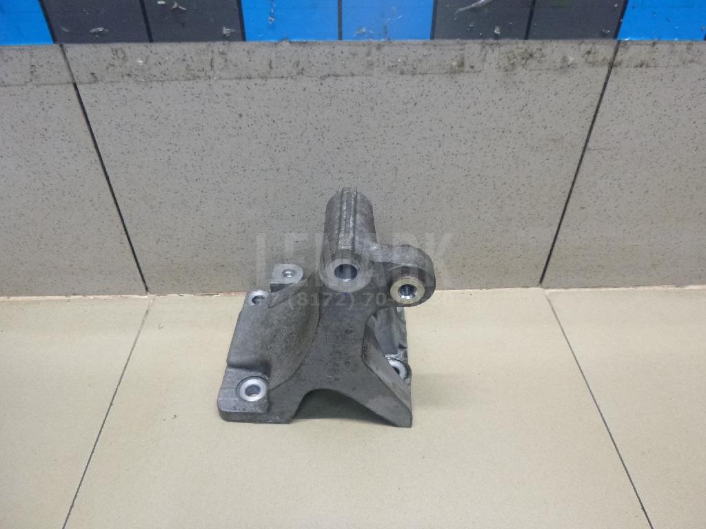 Кронштейн генератора 125110T020 Toyota