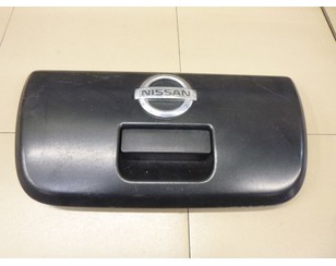 Ручка открывания багажника для Nissan NP300 2008-2015 с разбора состояние хорошее