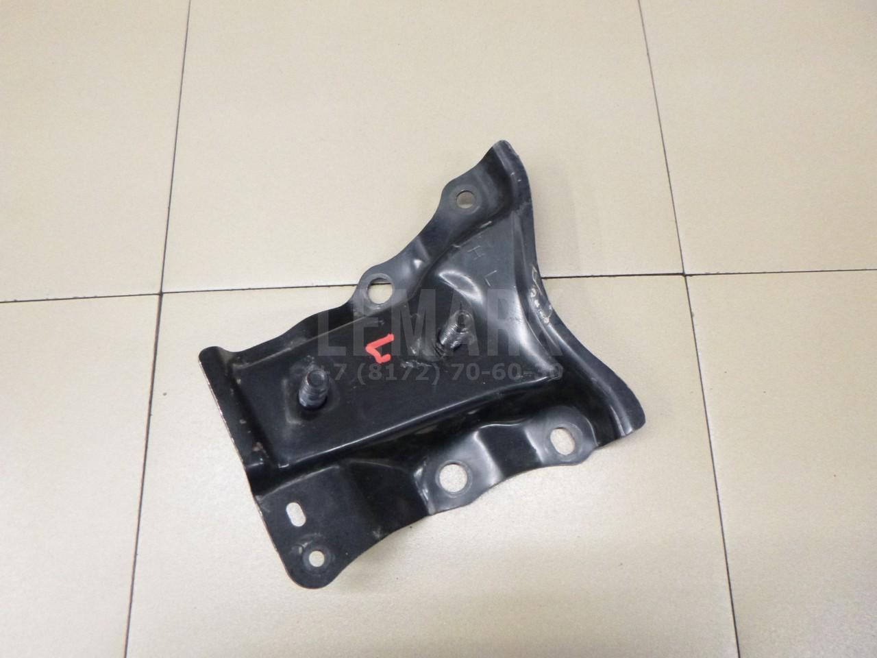 Кронштейн задней балки 5159848010 Toyota