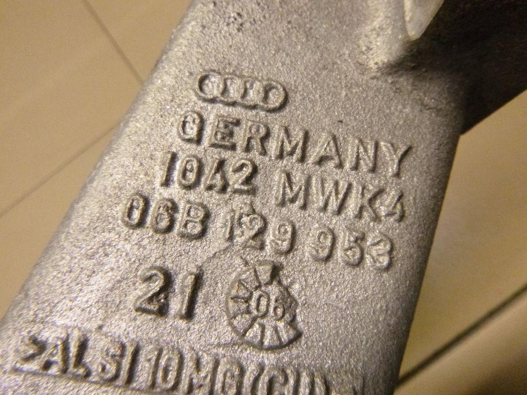 Резонатор воздушного фильтра для  Audi A8 [4E] 2002-2010
