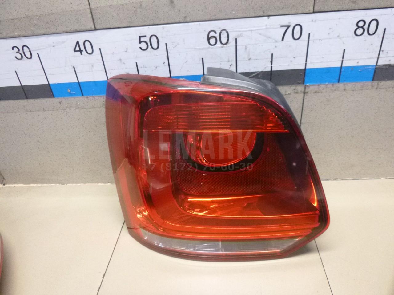 Фонарь задний левый 6R0945095K VAG