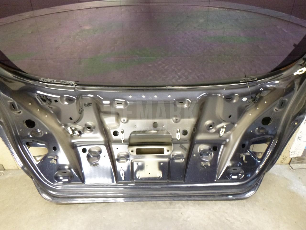 Дверь багажника со стеклом для  Audi Q6 2022