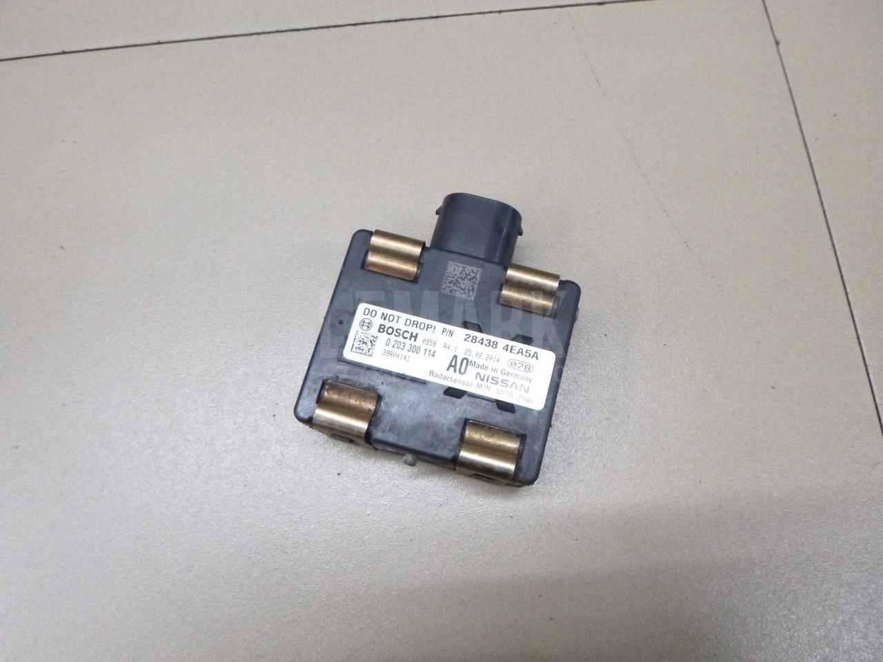 Датчик системы контроля дистанции 284384EA5A Nissan