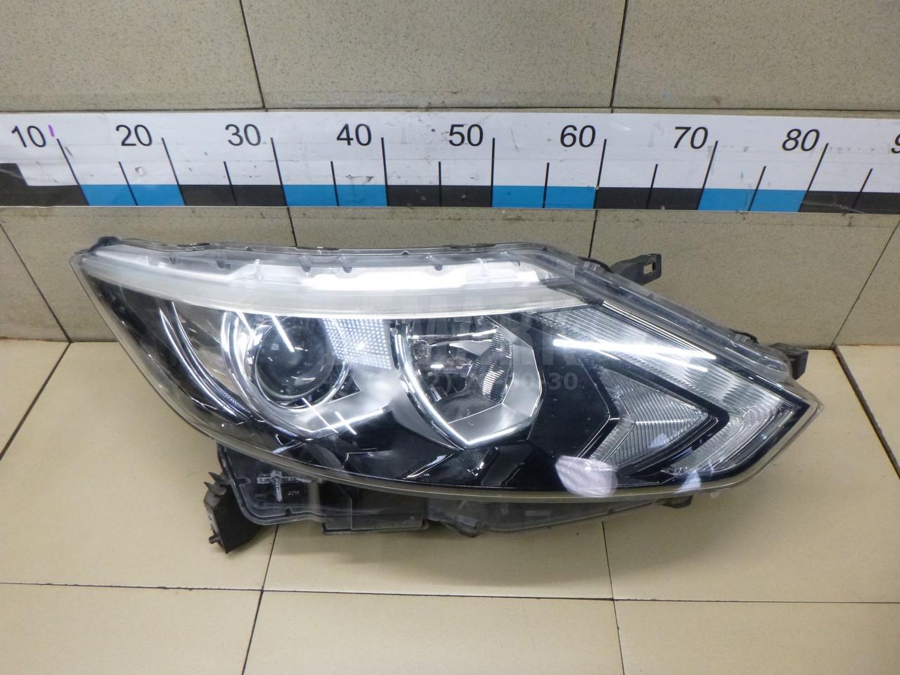 Фара левая 260604EA0A Nissan