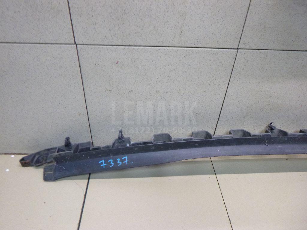 Направляющая заднего бампера для  BMW X3 E83 2004-2010