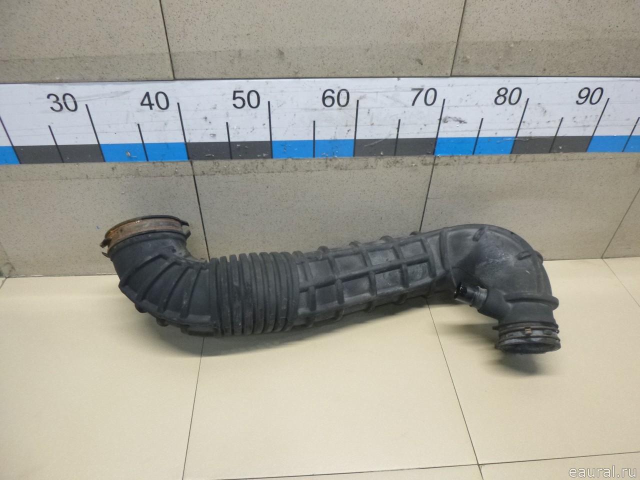 Патрубок воздушного фильтра