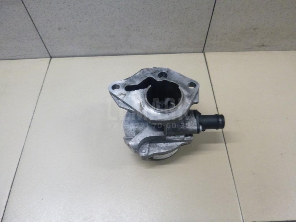 Насос вакуумный 1465000Q1F Nissan