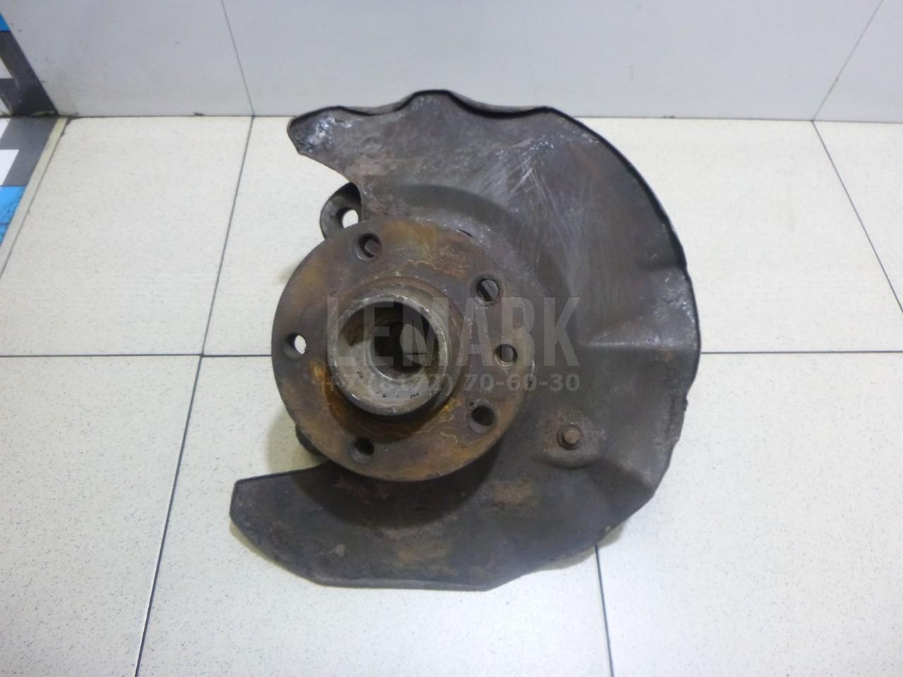 Кулак поворотный передний левый 7H0407257G VAG