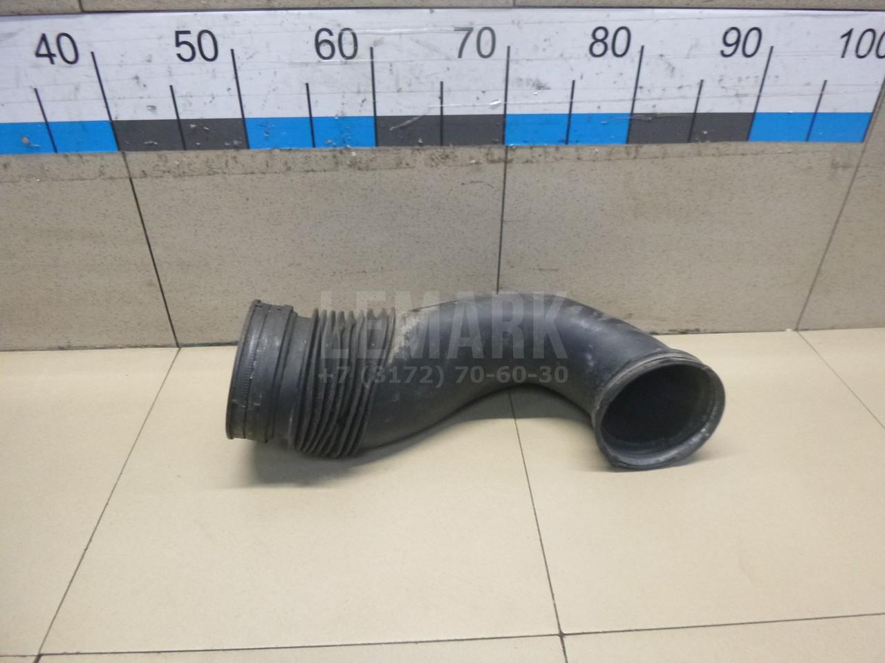 Патрубок воздушного фильтра