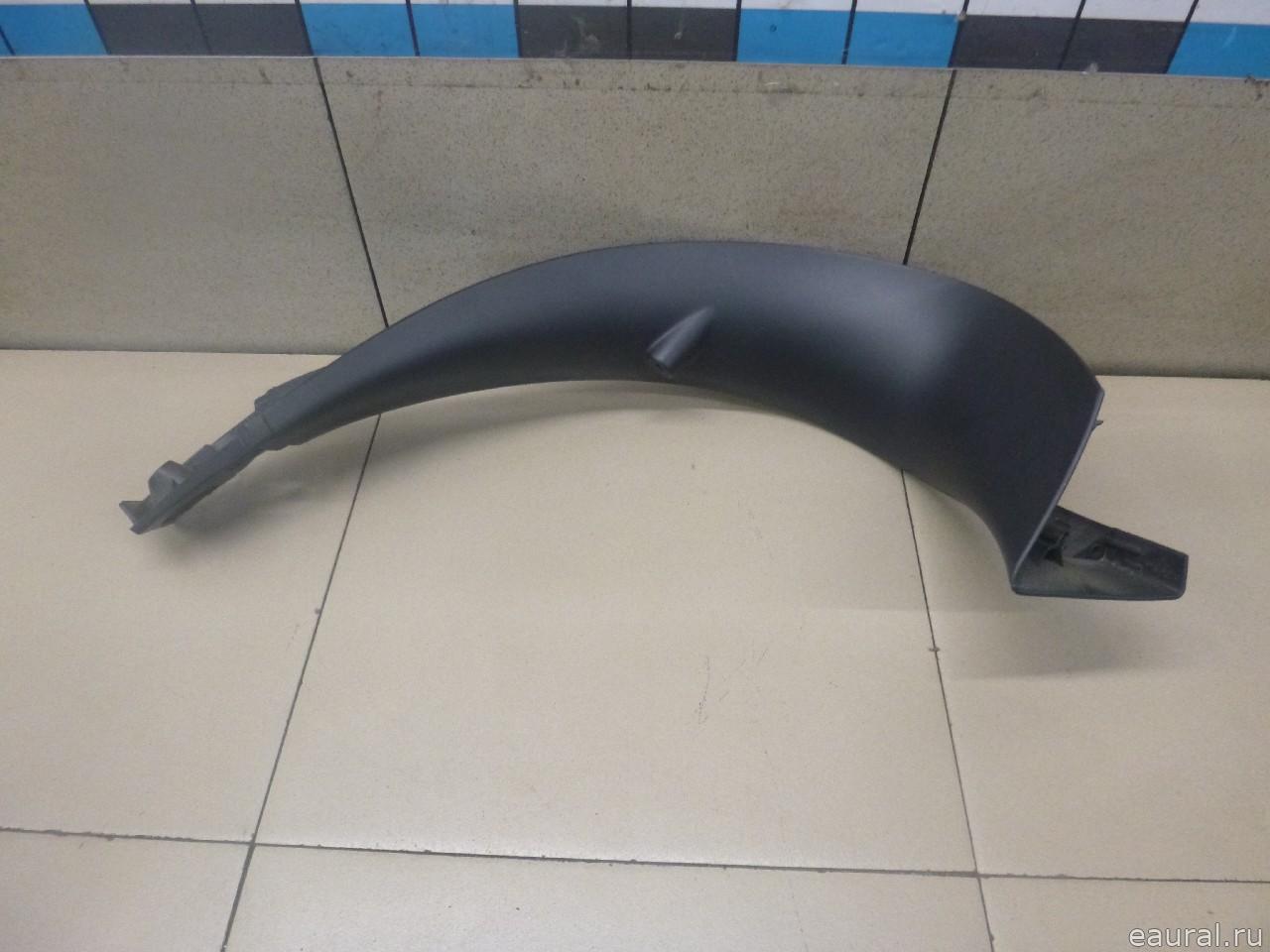 Обшивка двери багажника