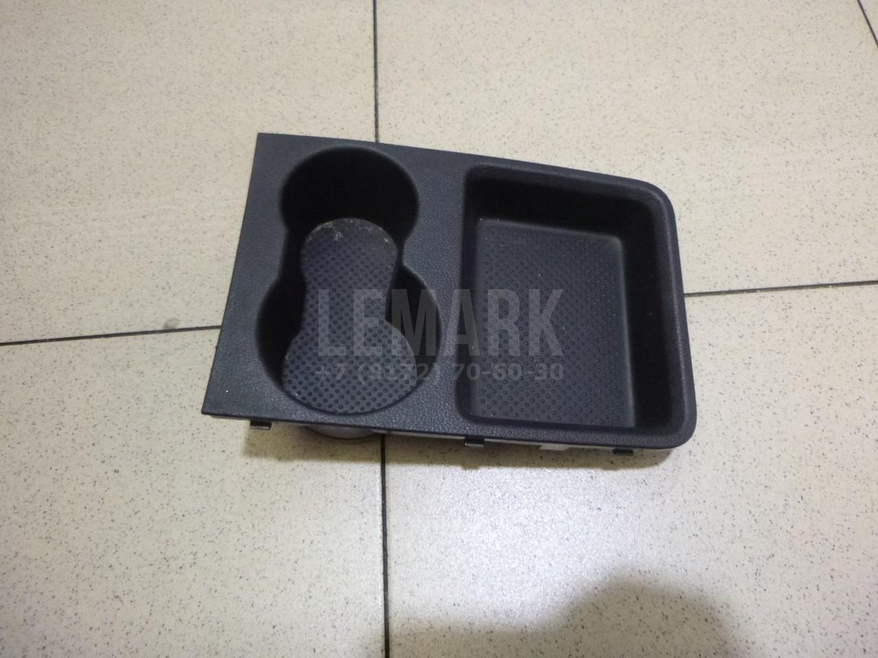 Подстаканник 5JA8625319B9 VAG