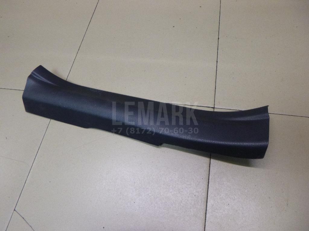 Накладка порога (внутренняя) 6791742090C0 Toyota