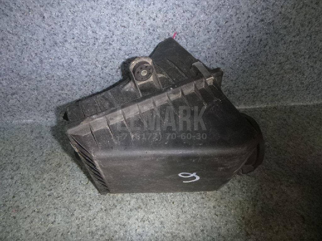 Корпус воздушного фильтра для  Audi A6 [C5] 1997-2004