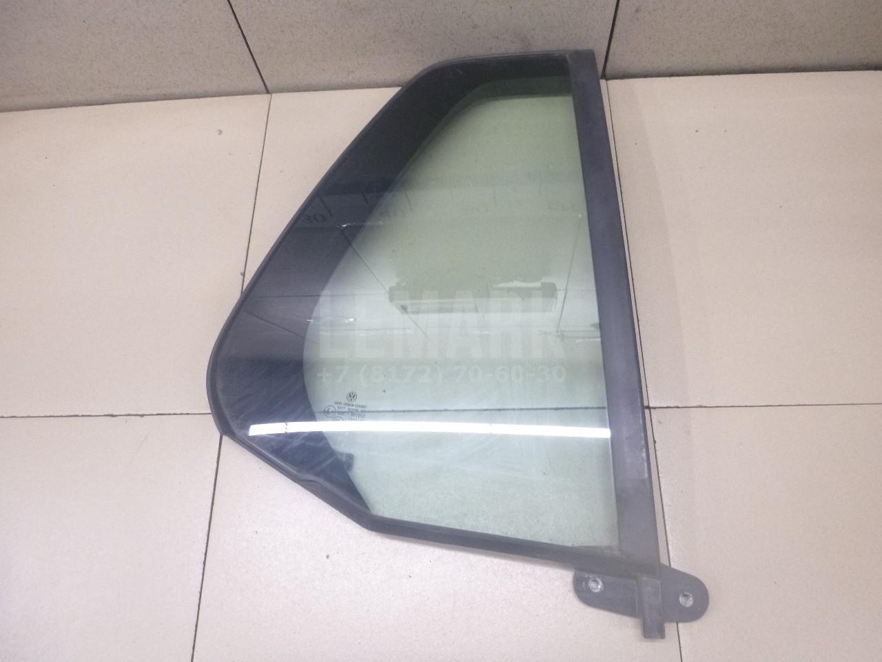 Стекло двери задней правой (форточка) 5G6845214B VAG
