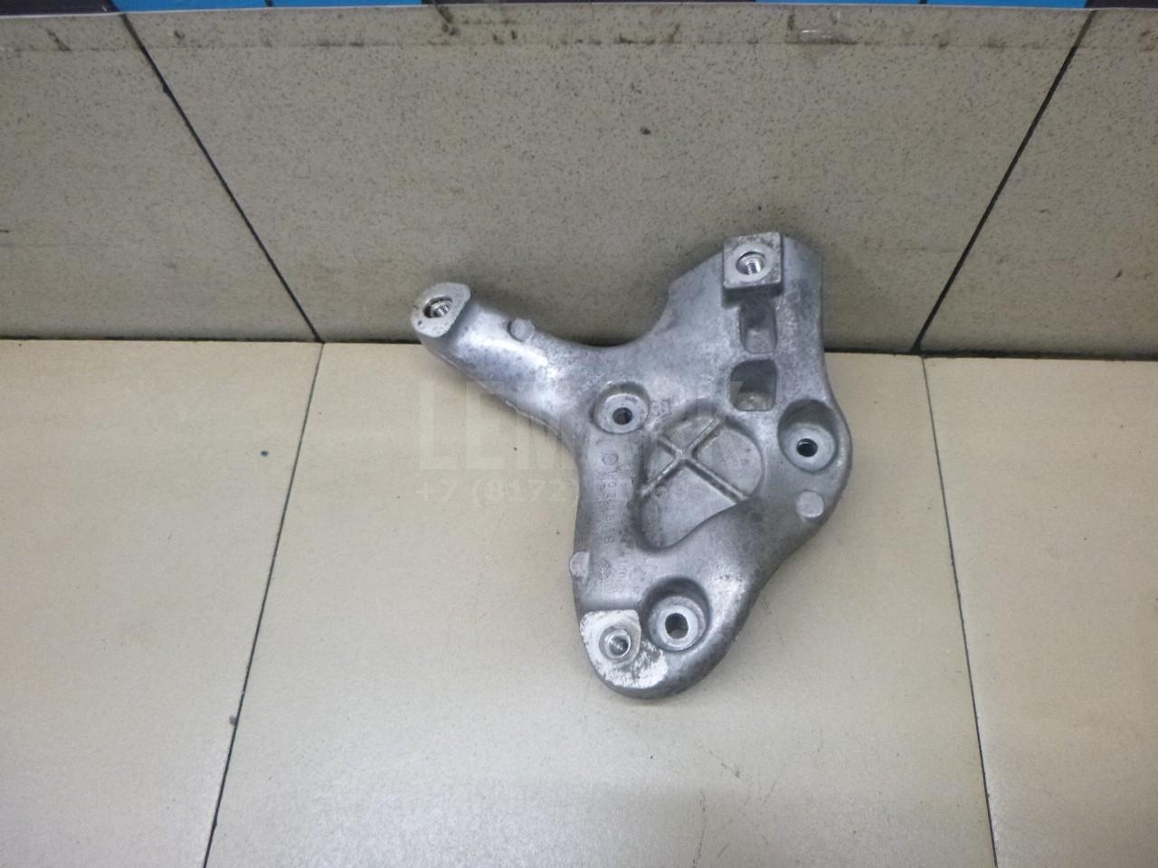 Кронштейн кондиционера 1K0260885B VAG