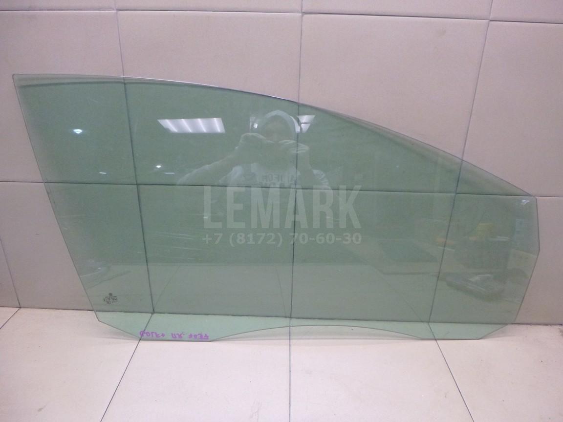 Стекло двери передней правой 5M0845202A VAG