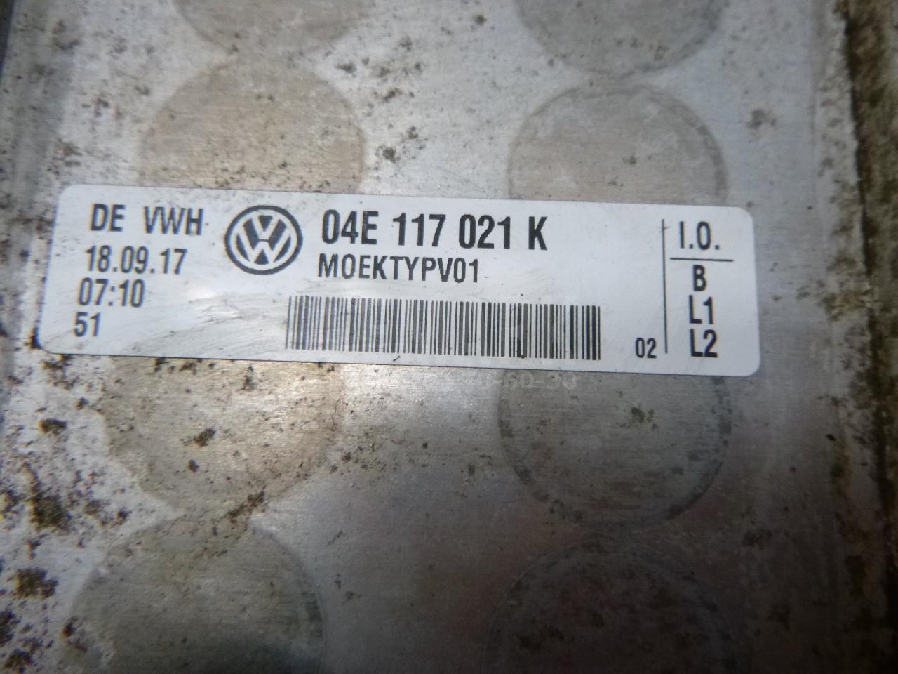 Радиатор масляный для  Audi A4 [B8] 2007-2015
