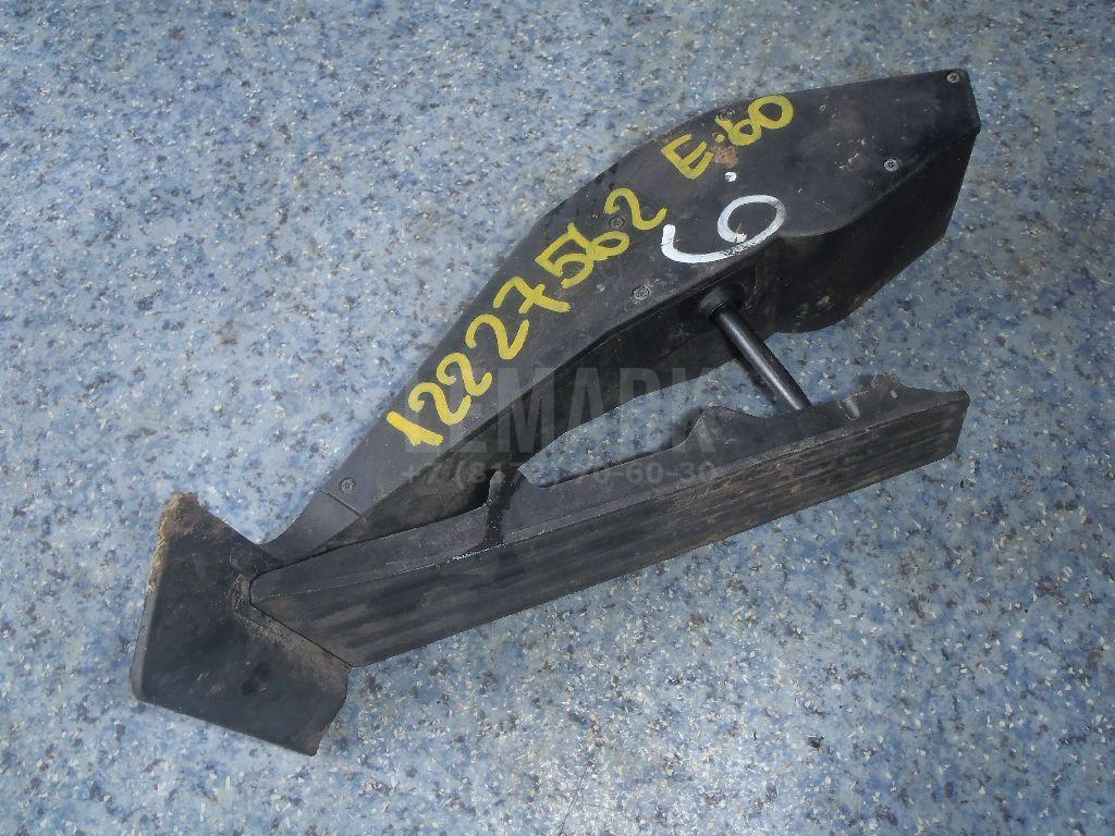 Педаль газа
