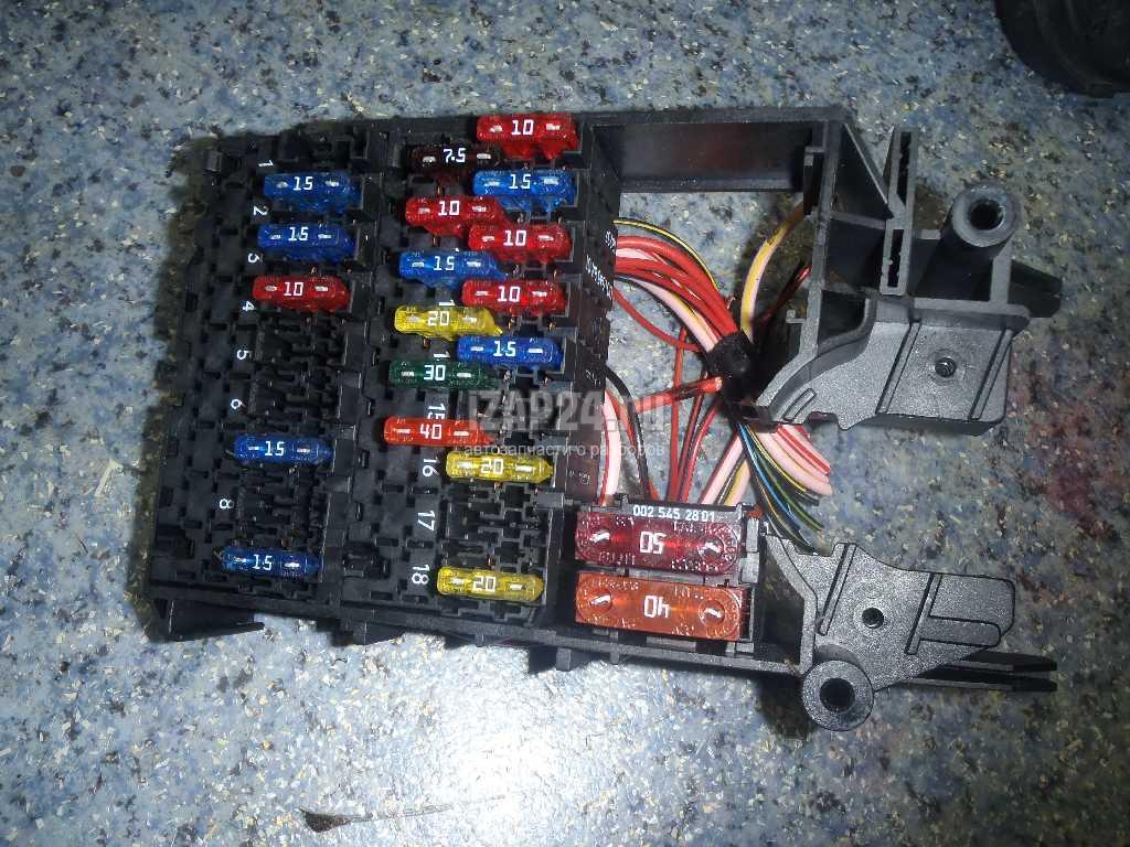 W210 mercedes монтажный блок. схема блока предохранителей мерседес 210. мерседес 210 кузов предохранители. Mercedes w210 предохранители. Mercedes w210 предохранители.