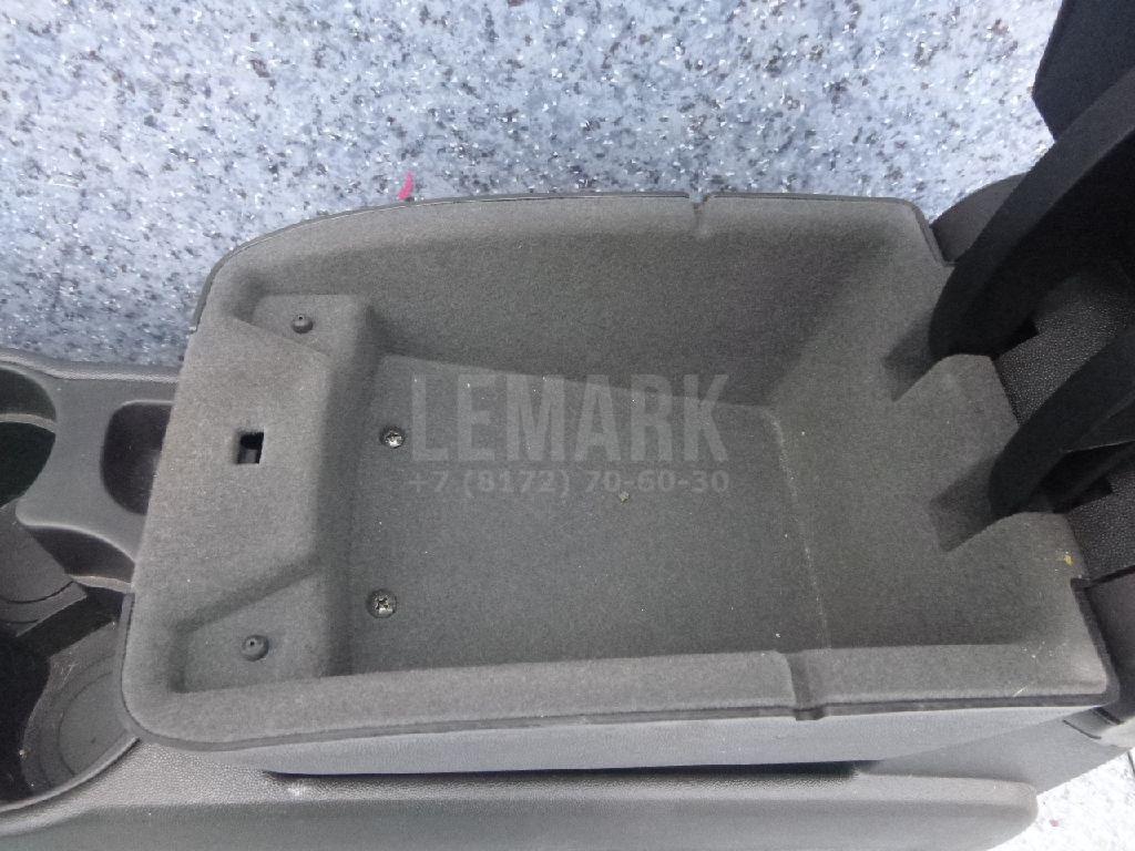 Подлокотник для  Ford Focus II 2005-2008