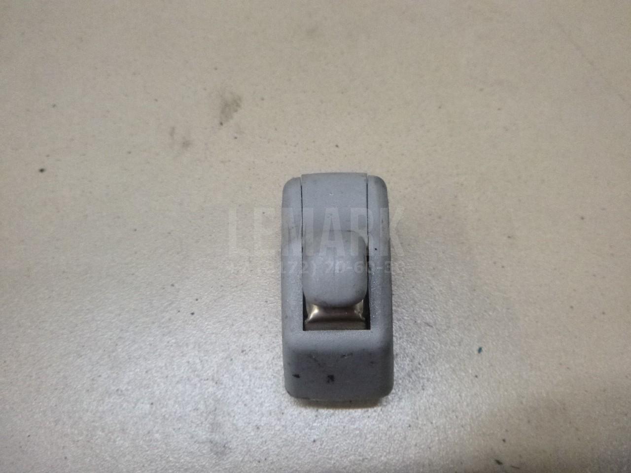 Кронштейн солнцезащитного козырька 7L08575623W5 VAG