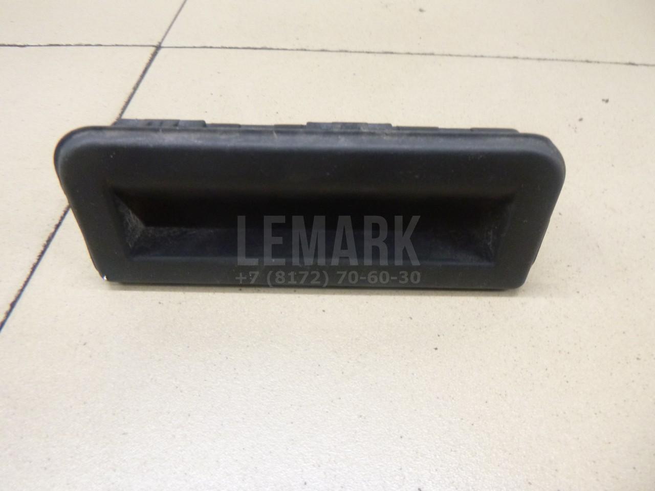 Кнопка открывания багажника 6V0827566 VAG