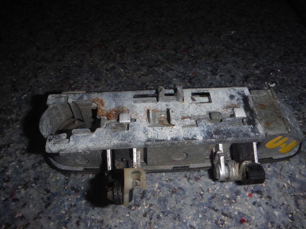 Ручка двери наружная правая для  Fiat Uno 1989-1995