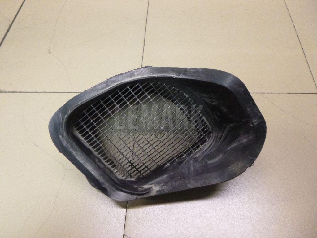 Воздухозаборник (внутри) 7P0819155B VAG