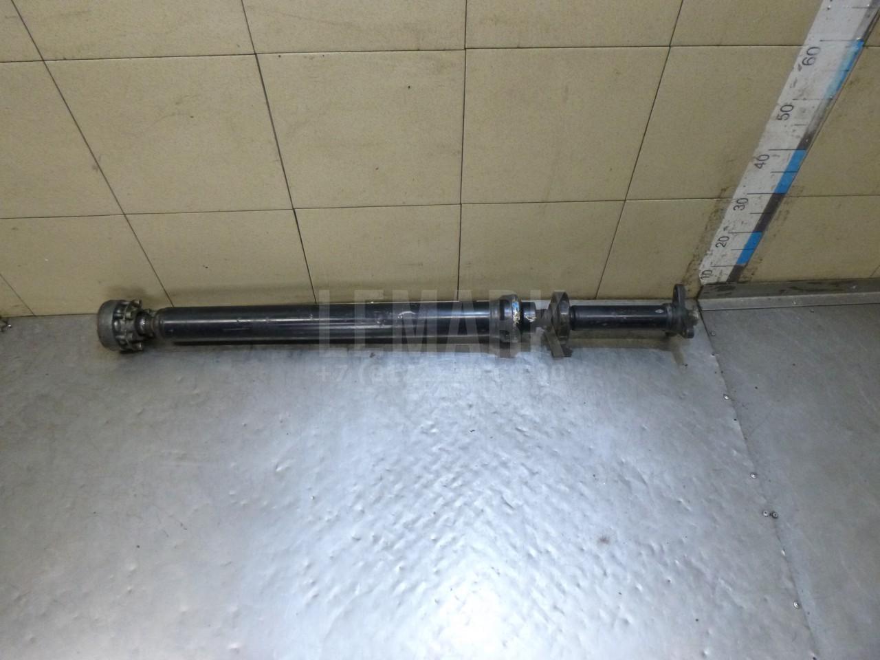 Вал карданный задний 7L6521102H VAG